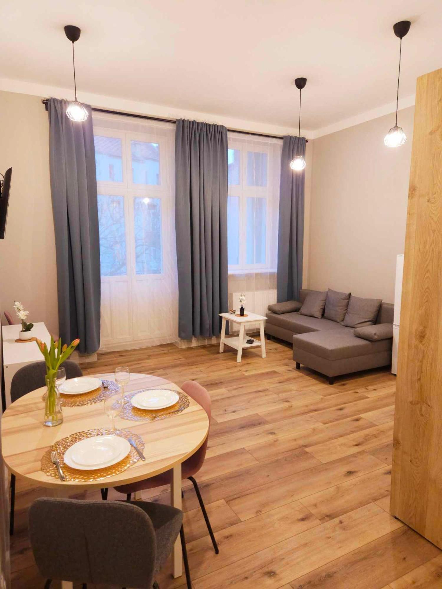 Appartamento Justinrent 3 Legnica Esterno foto